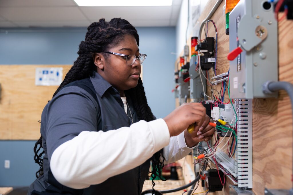 Become an Electrician