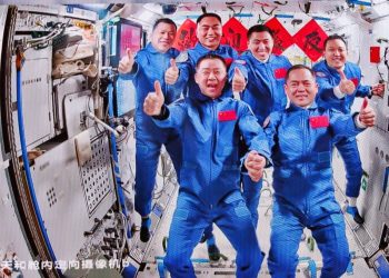 China Prepares for Early Launch of Shenzhou-22 to Rescue Stranded Tiangong Crew