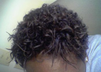 How to Create an S-Curl Hairstyle Easily at Home