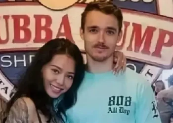 Tyler Poarch and Bella Poarch