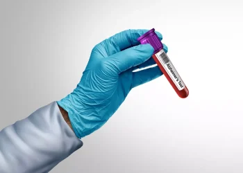New Finger-Prick Blood Test Could Revolutionize Alzheimer’s Diagnosis