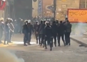 Internet and phone connections cut in Iran as protests intensify
