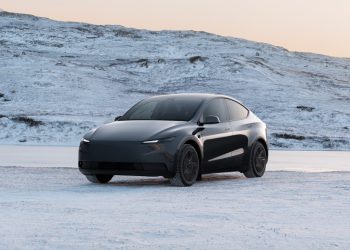 NewsTesla Model Y Standard Long Range RWD launches in Europe