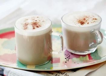 Chai Latte: Easy Homemade Spiced Tea Recipe