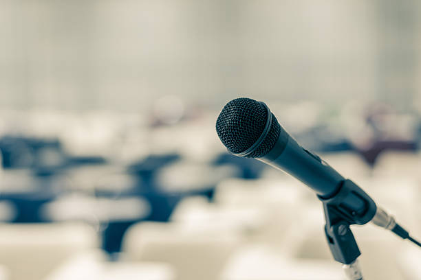 How to Introduce a Guest Speaker